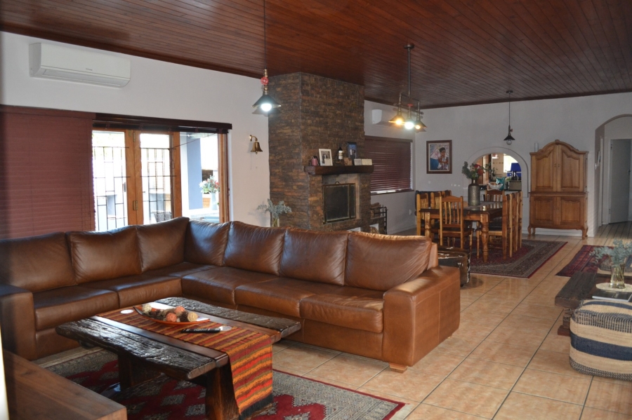 5 Bedroom Property for Sale in Wellington North Western Cape